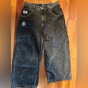 Men's Black Relaxed Fit Jeans with Embroidery